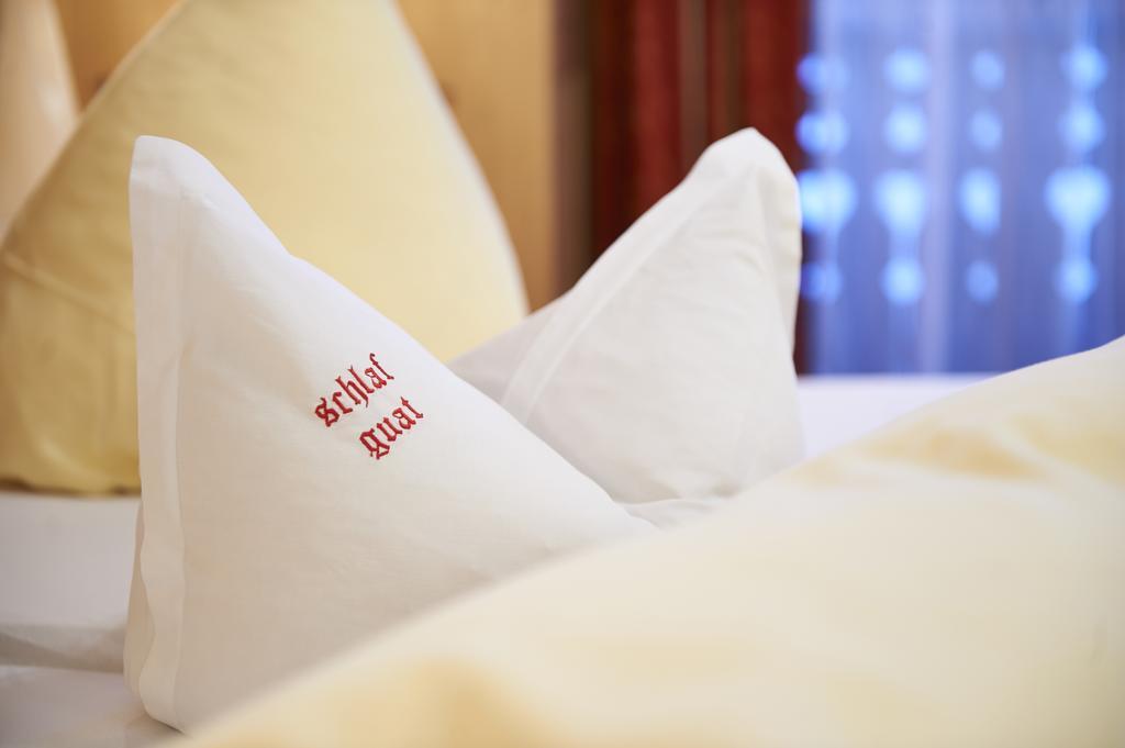 Gourmet-Hotel Gruenwald レオガング エクステリア 写真